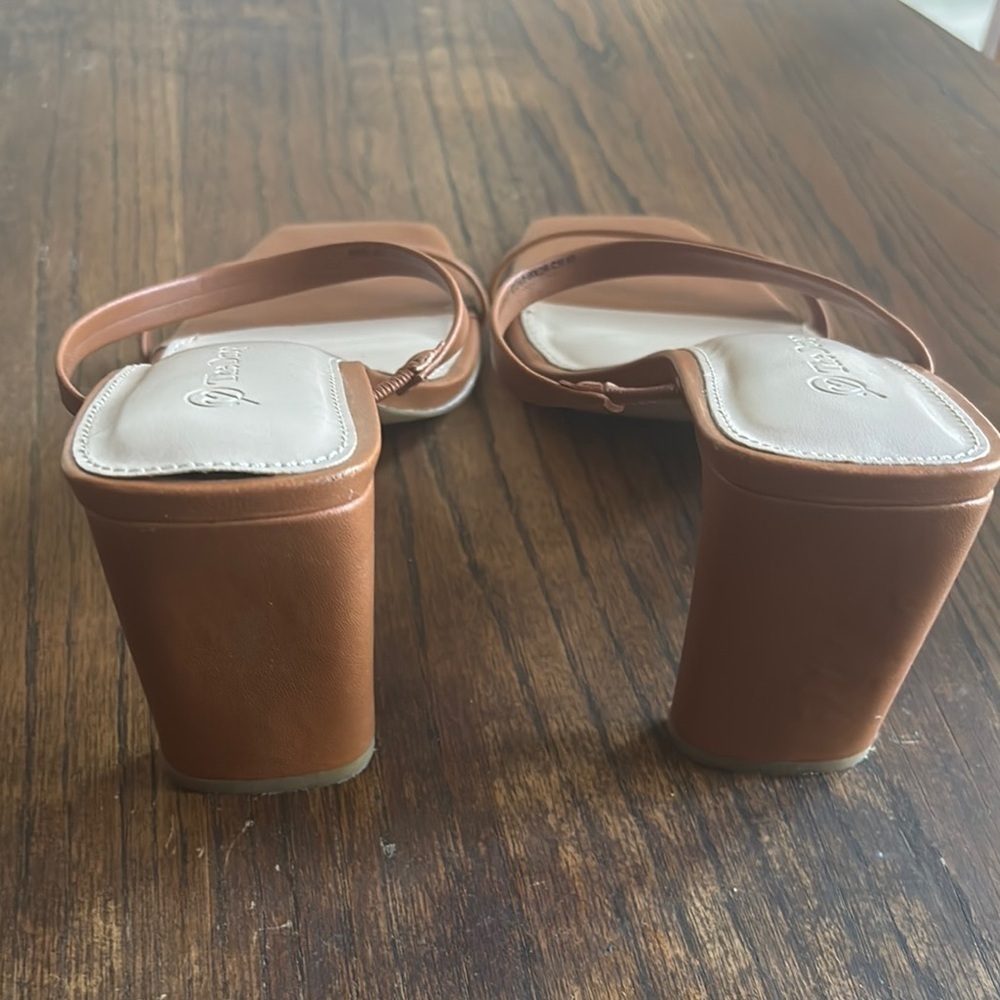 Chic Brown Leather Block Heel Sandals - Picture 7 of 7